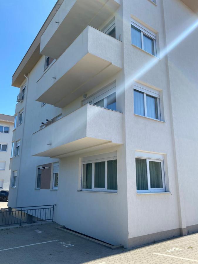 Motilor Apartament Appartamento Alba Iulia Esterno foto